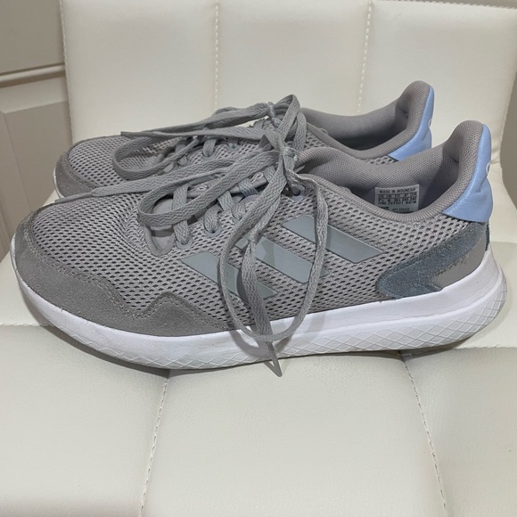 Adidas Archivo Runners - Picture 6 of 6